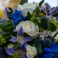 Weiss Blauer Brautstrauss