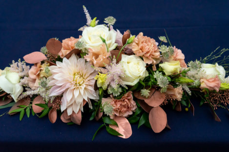 Gesteck Herbstlich Golden